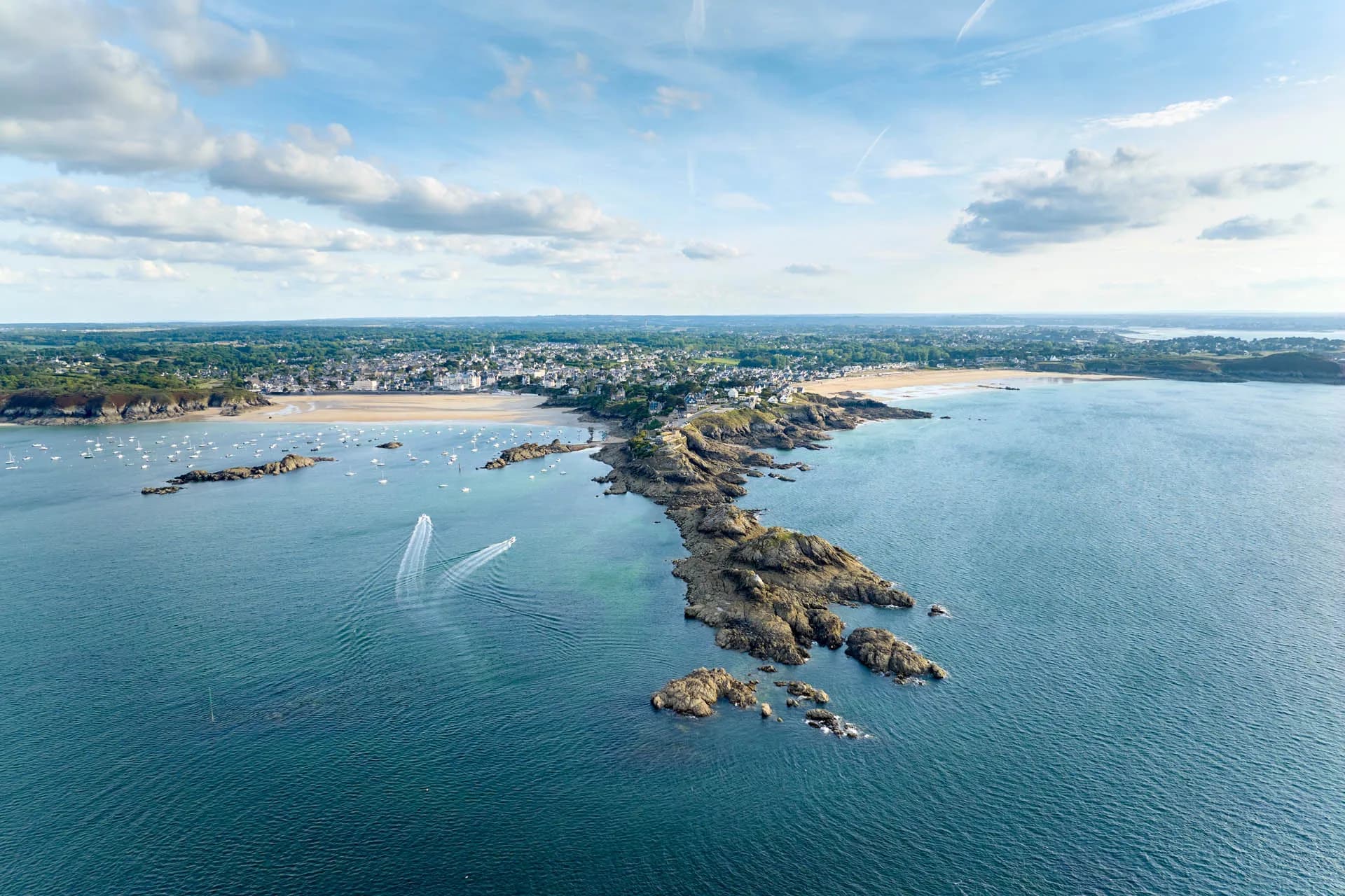Balades et lieux emblématiques, Saint-Lunaire et ses environs